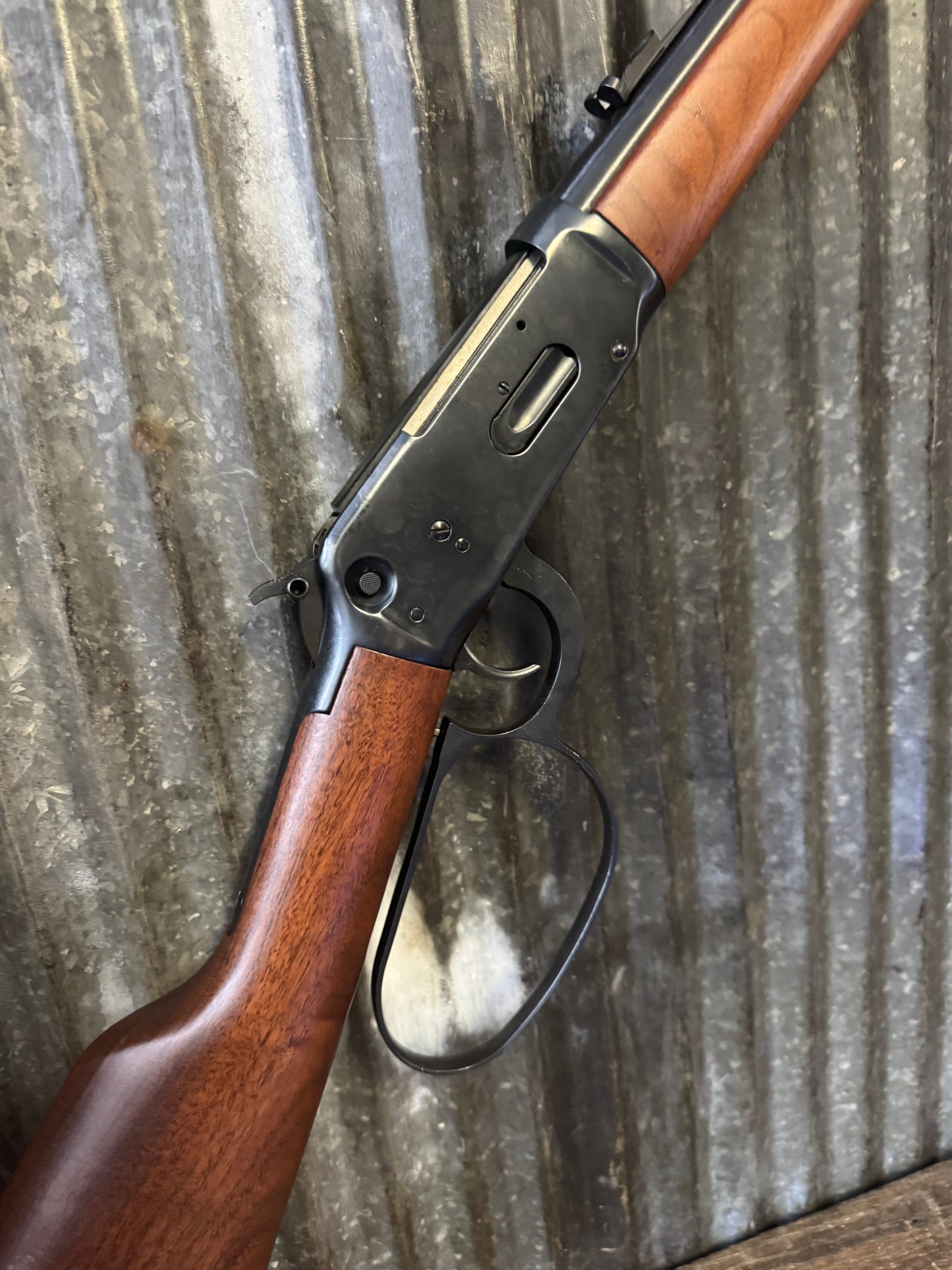 Winchester Model 94 Big Loop Trapper
.30-30 WIN – Angle Eject