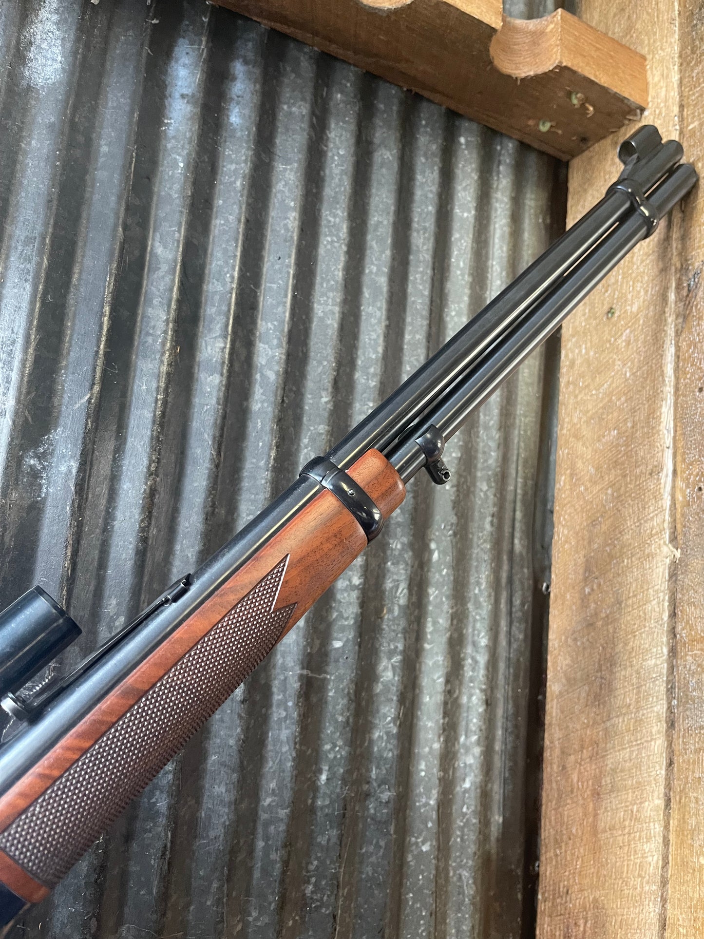 Winchester Model 94 XTR Big Bore .375 Winchester – Pre Cross-Bolt Safety – Weaver Scope – Ammo & Dies Included