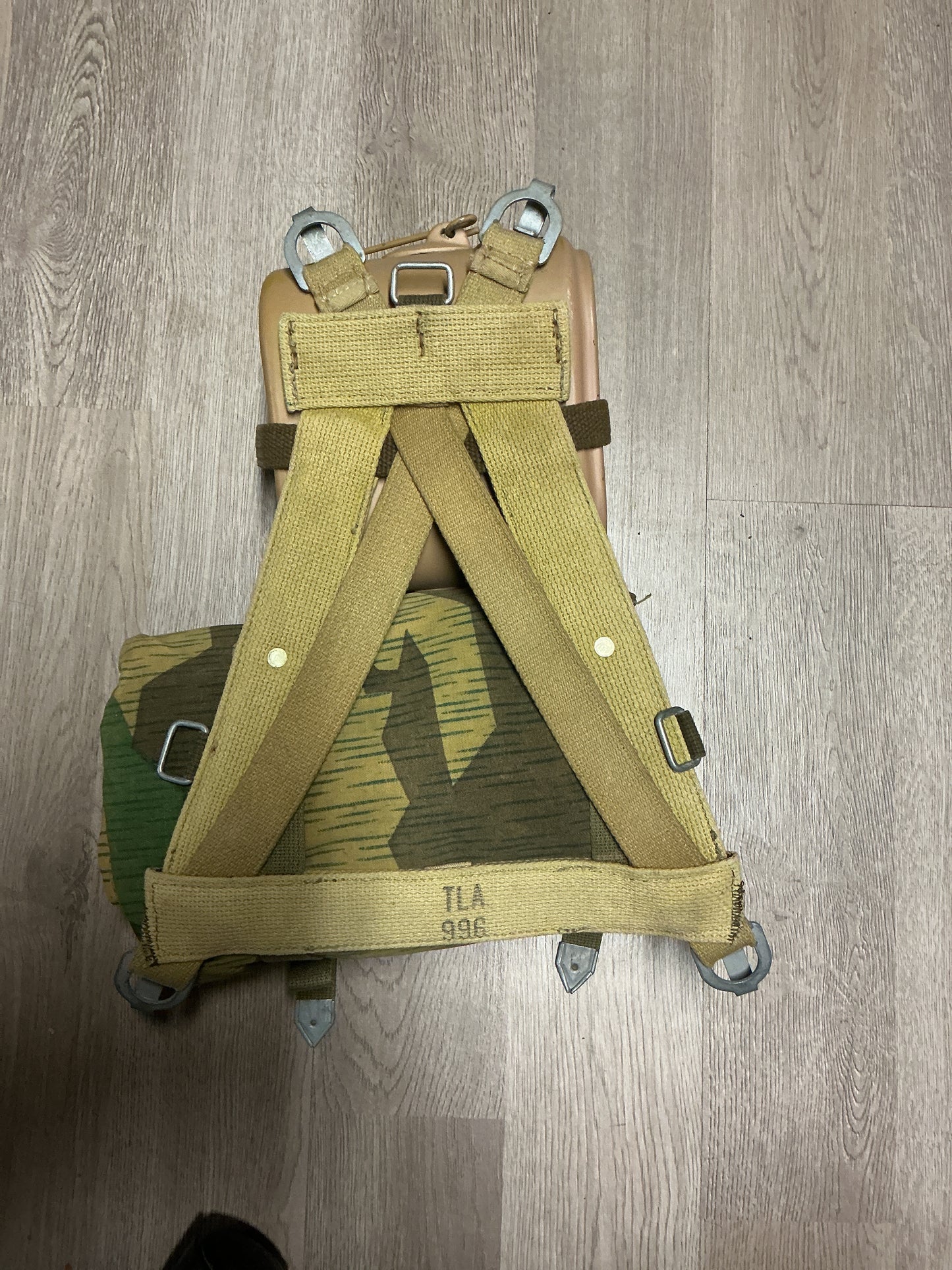 Cold War German A-Frame Package-NVA Mess Kit & Bread Bag