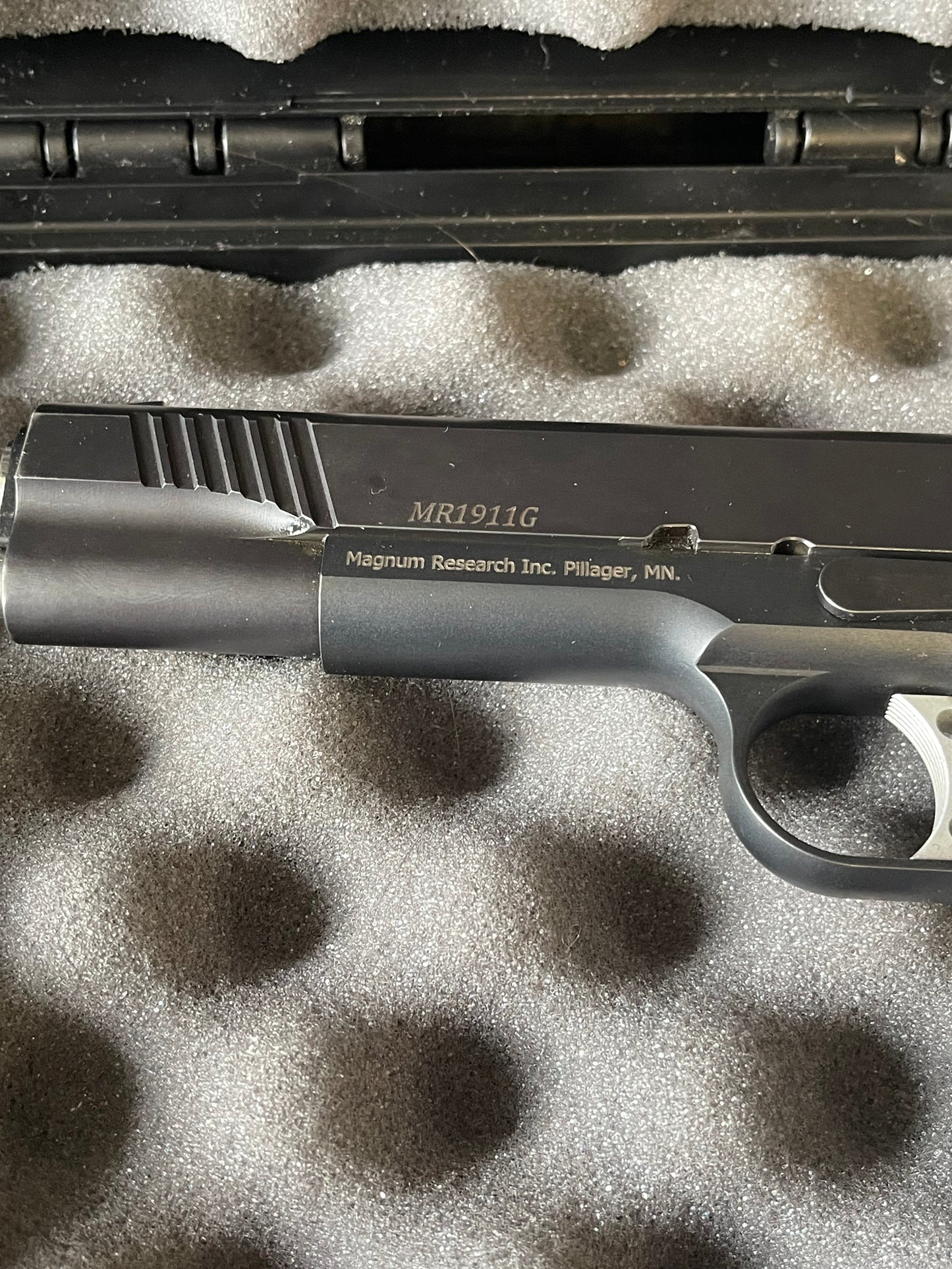 Magnum Research Desert Eagle 1911G Government .45 ACP – 5” Barrel – Original Case & Grips