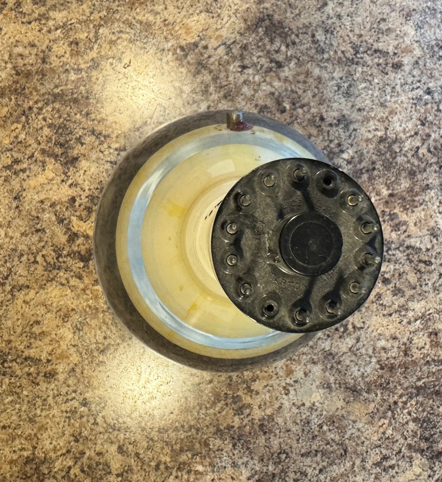 U.S. NAVY / UTS LARGE VACUUM TUBE (RADAR / TRANSMITTER TYPE)