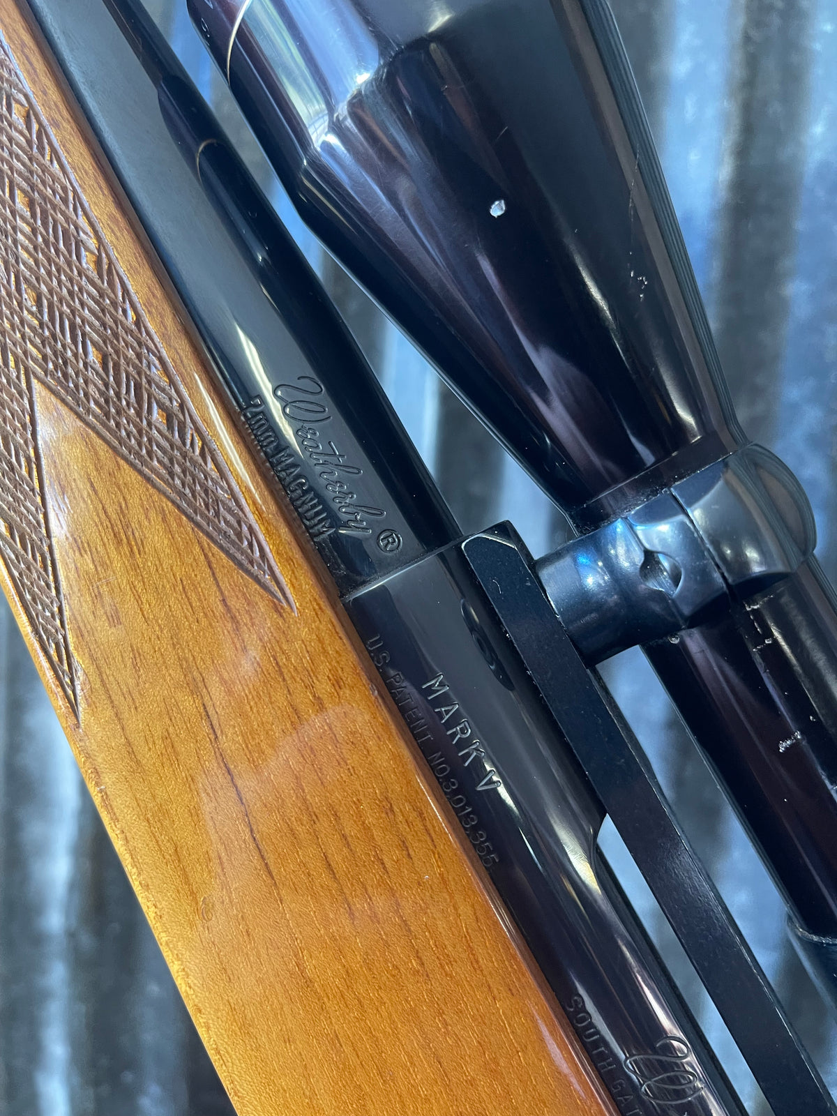 Weatherby Mark V Custom 7mm Weatherby Magnum – Leupold Vari-X II 3-9x – Beautiful Wood