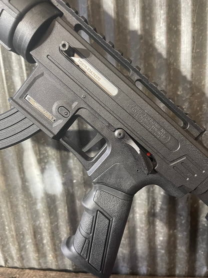 Rock Island Armory TM22 .22 LR Semi-Auto Rifle – Tactical Rimfire – 1 Magazine