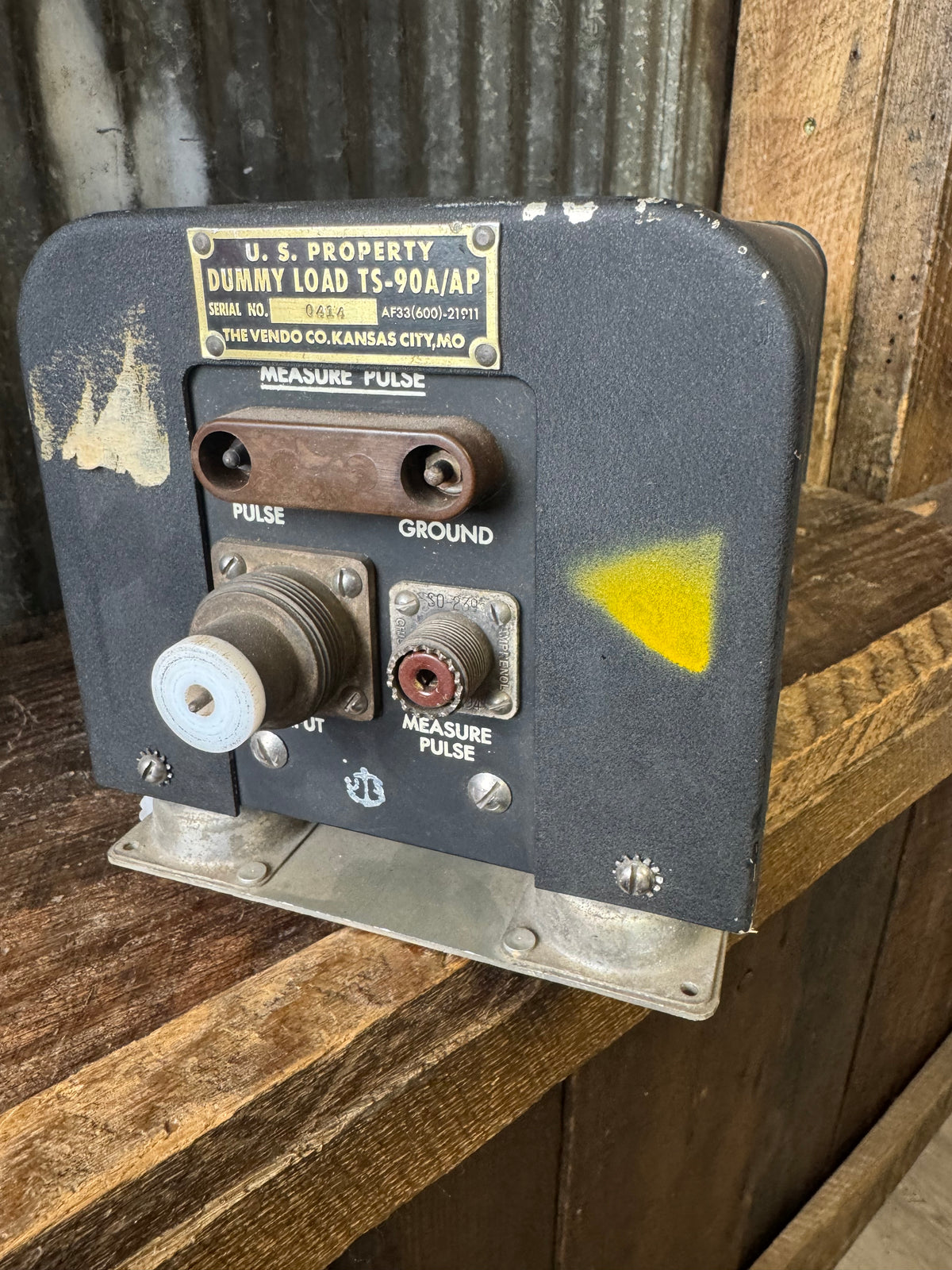 U.S. Military TS-90A/AP Dummy Load – The Vendo Company