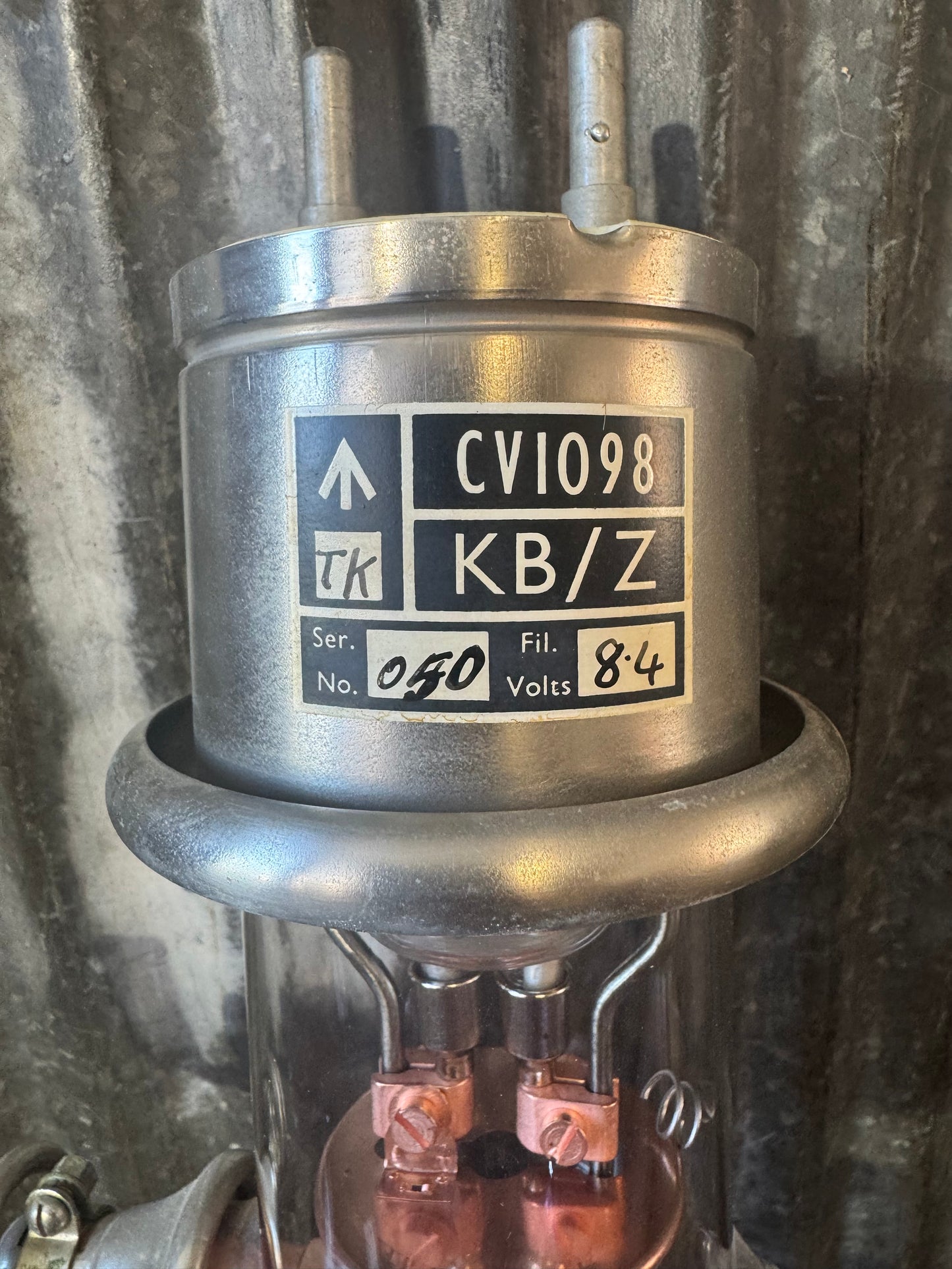 CV1098 KB/Z High-Power Radar Magnetron