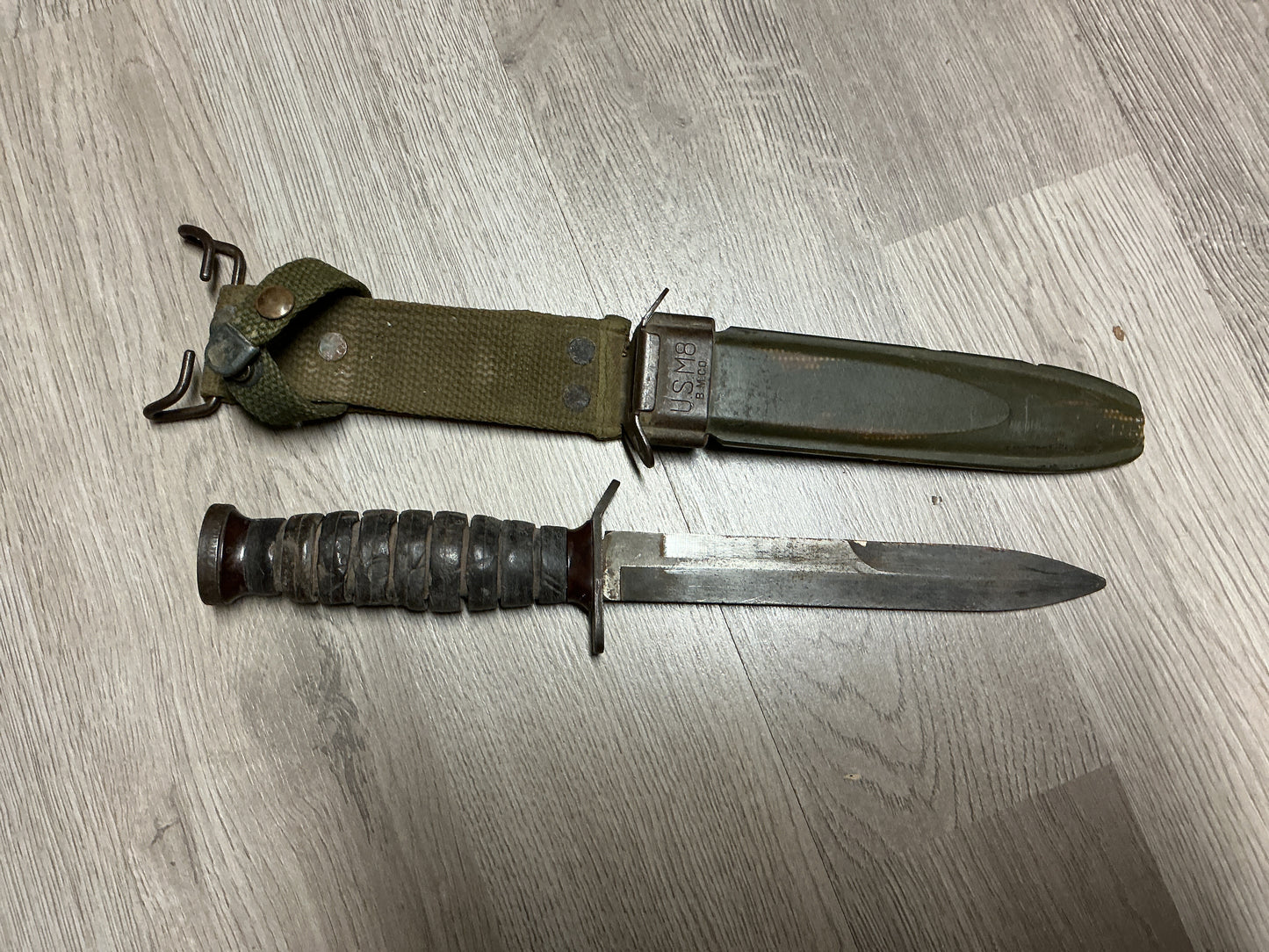 Original U.S. WWII M3 Trench Knife w/ P.W.H. M8 Scabbard