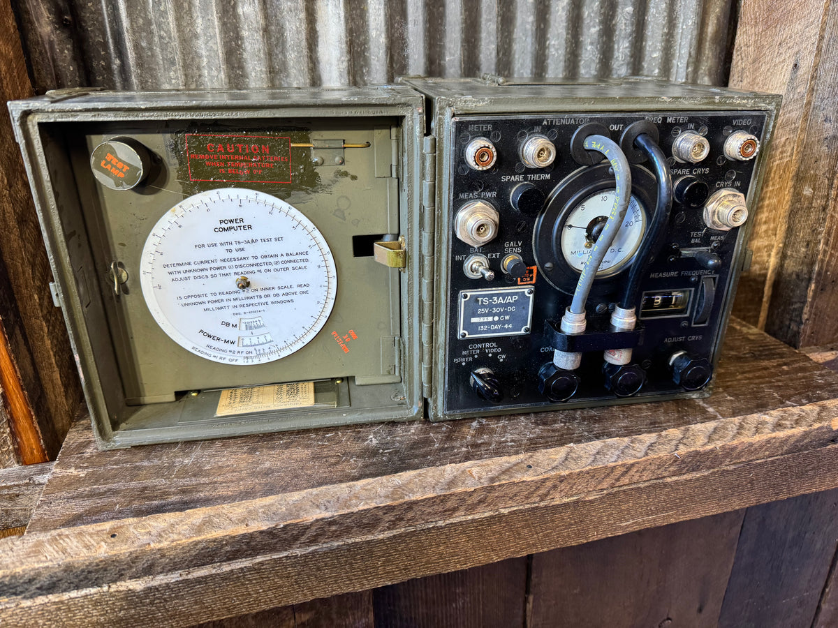 WWII TS-3A/AP Radar Test Set with Canvas Carrying Bag & Power Computer