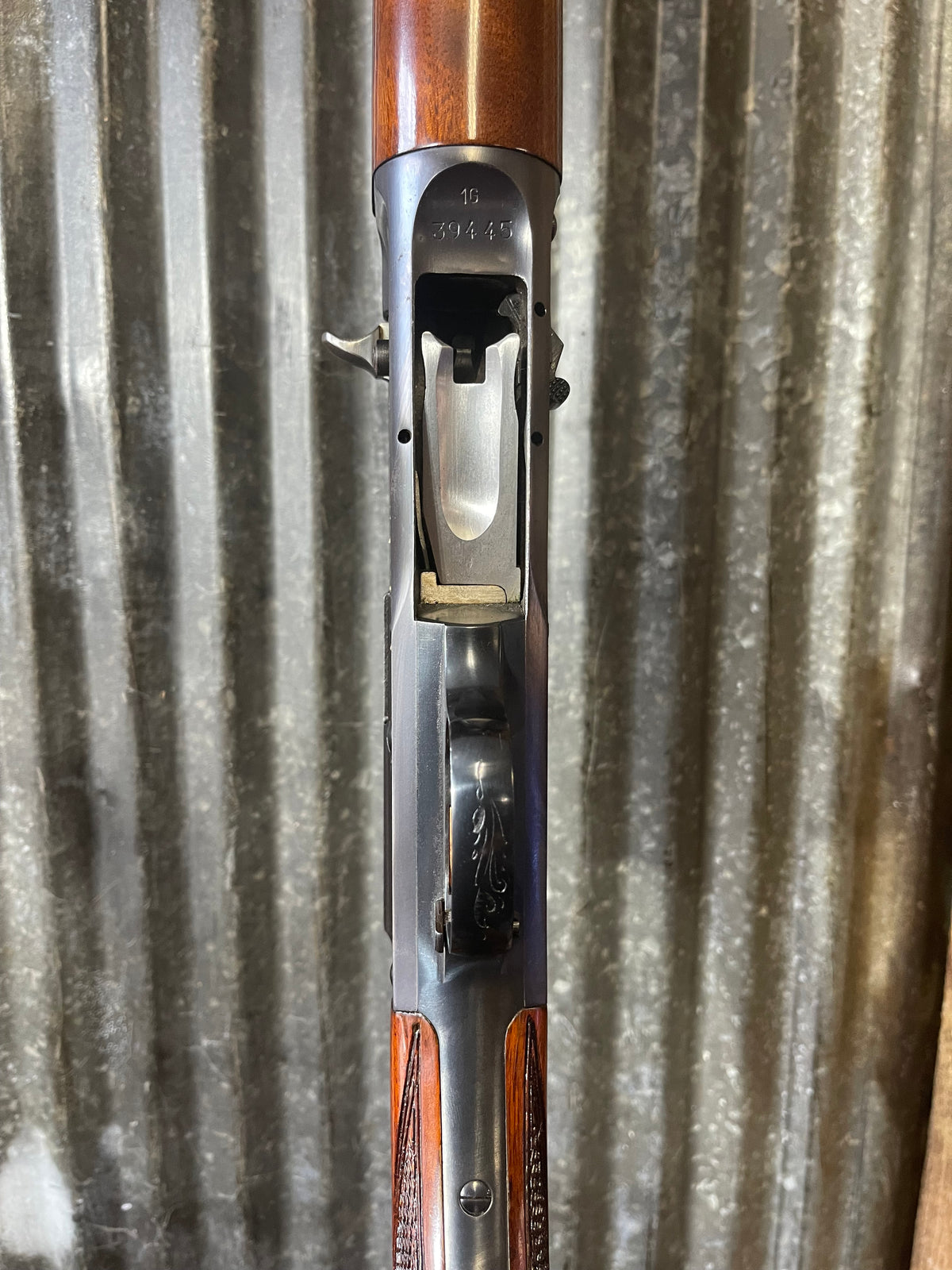 Browning Auto-5 Light Twelve 12 Gauge – Belgian Made – Engraved Receiver – Gold Trigger