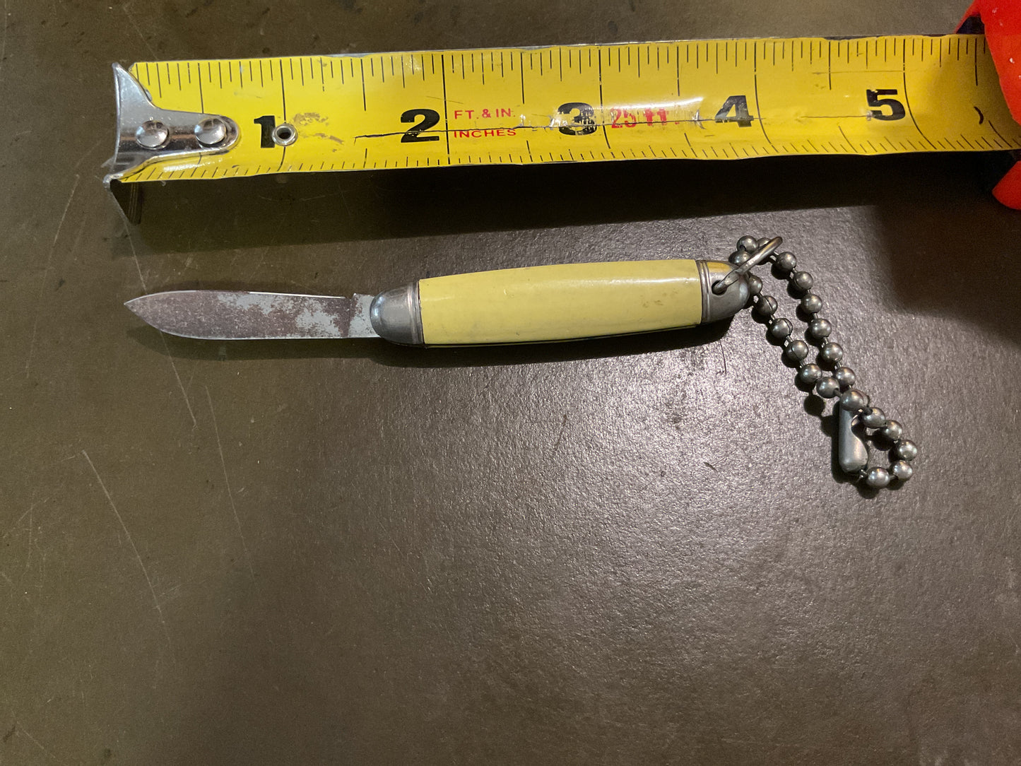 Vintage WALT DISNEY’s Davy Crocket Knife