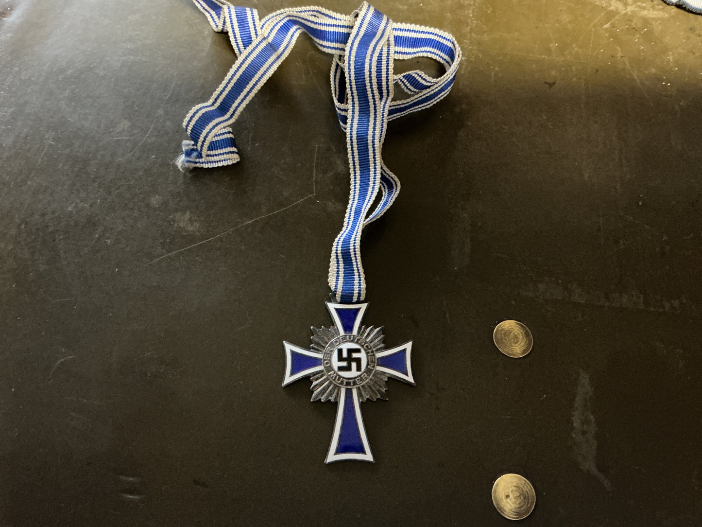 WWII German “Mother’s Cross” Medal (Mutterkreuz)-16 December, 1938