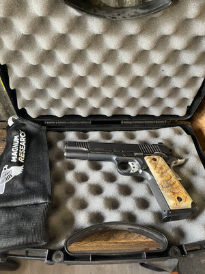 Magnum Research Desert Eagle 1911G Government .45 ACP – 5” Barrel – Original Case & Grips