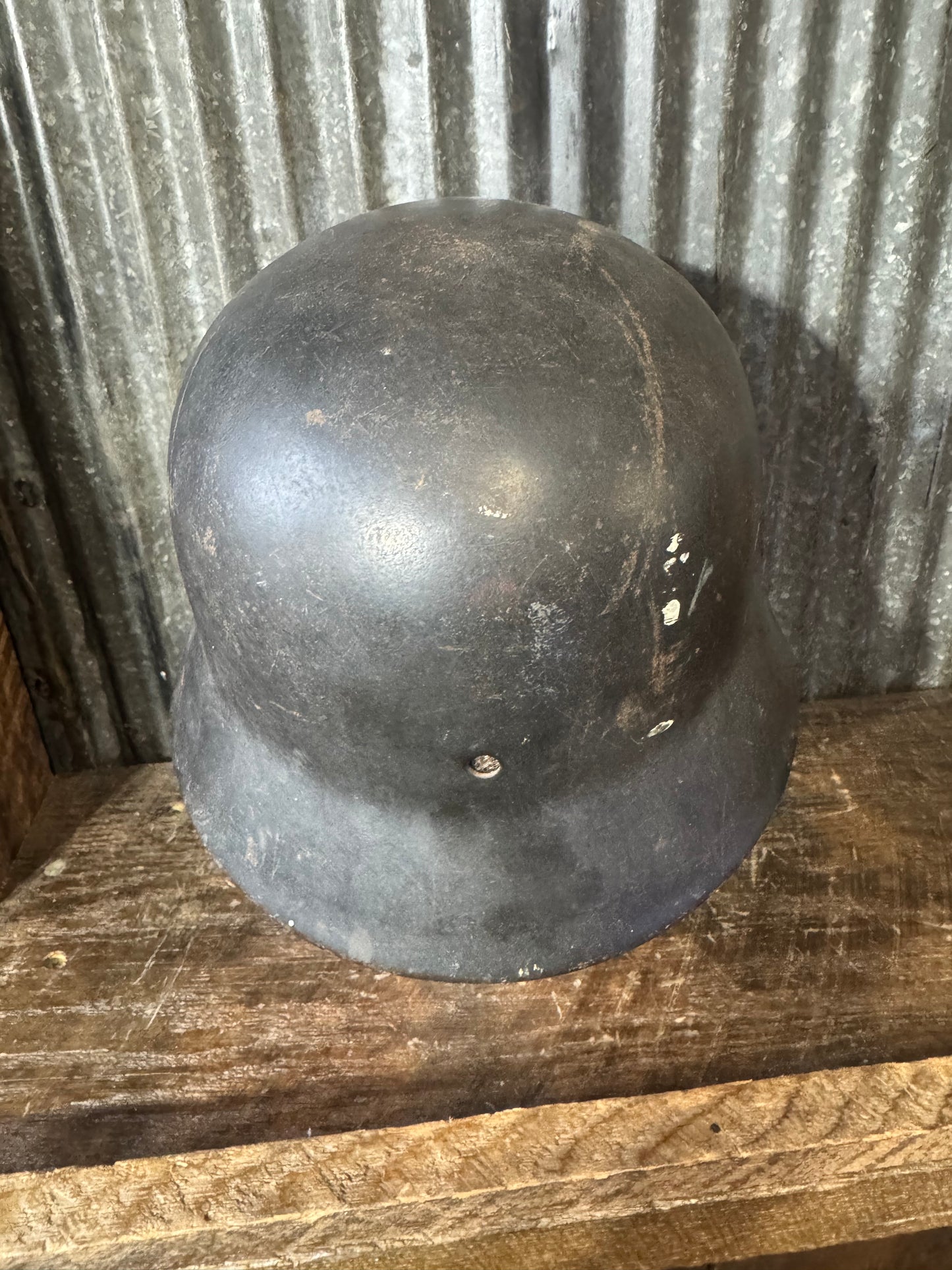 Original WWII German Luftwaffe M40 Single Decal Helmet Shell – Untouched Combat Relic