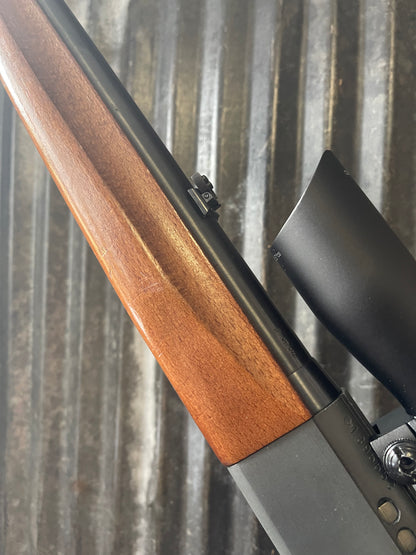 Anschütz Model 525 Semi-Automatic .22 LR Rifle w/ 3-9x Scope & 2 Magazines