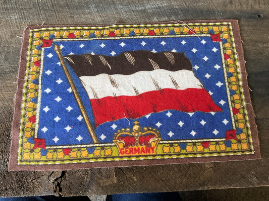 WWI Tobacco Felt Flag. (Approx 6x9)