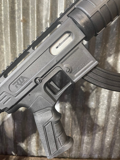 Rock Island Armory TM22 .22 LR Semi-Auto Rifle – Tactical Rimfire – 1 Magazine