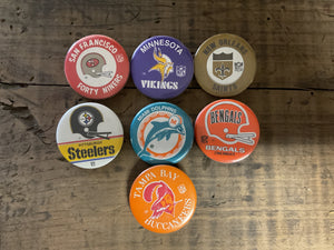 Vintage NFL Pinback Button Lot-(7)
