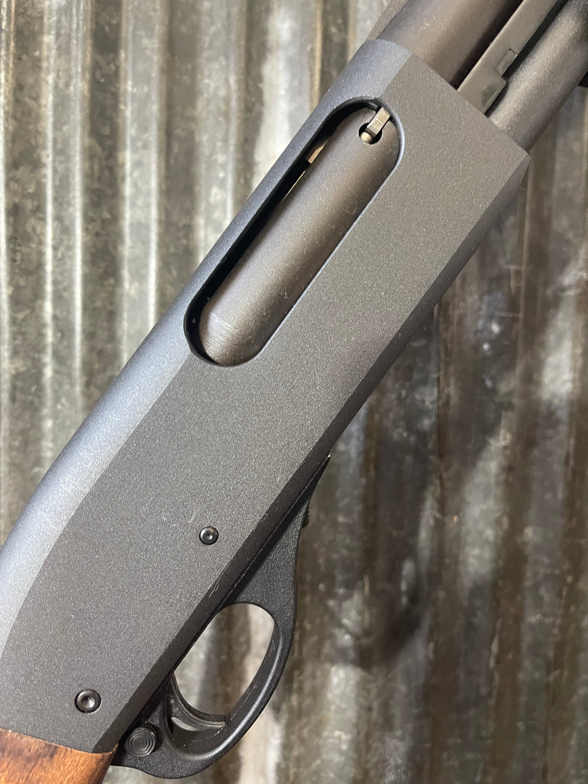 Remington 870 Express 20 Gauge Vent Rib – Walnut – Excellent Condition