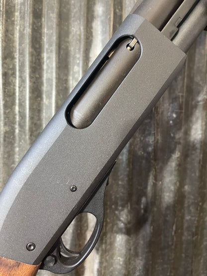 Remington 870 Express 20 Gauge Vent Rib – Walnut – Excellent Condition