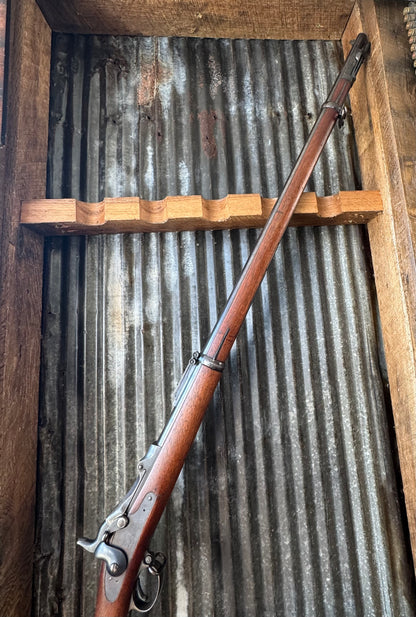 U.S. SPRINGFIELD MODEL 1884

Rod Bayonet (1888 Pattern) Trapdoor Rifle