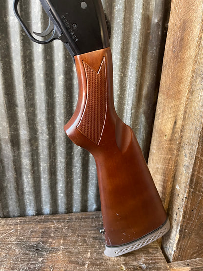 Mossberg Model 500 12 Gauge – 28” Vent Rib Barrel – Pump Action – Good Used Condition