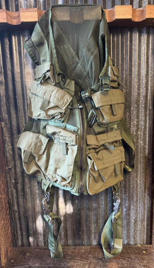 U.S. Aircrew Survival Vest – Type I

Vietnam War Era (c. 1960s–1970s)