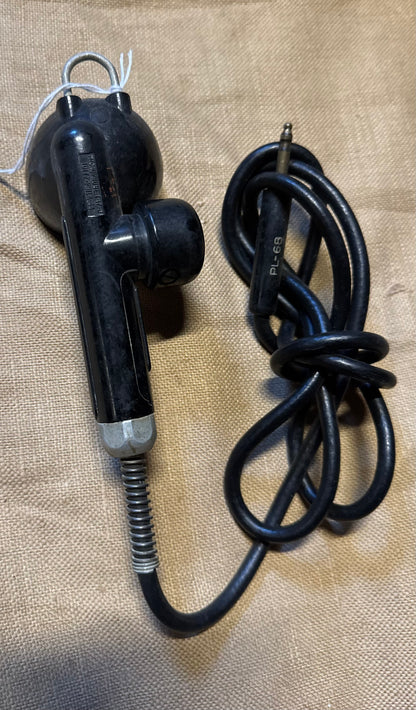 WWII U.S. Military SW-109 Shoulder Microphone
