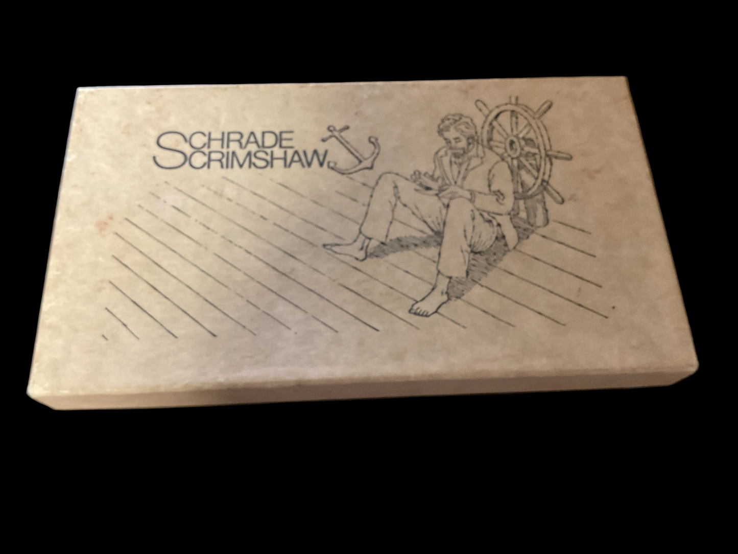Schrades’s Scrimshaw Folding Hunter