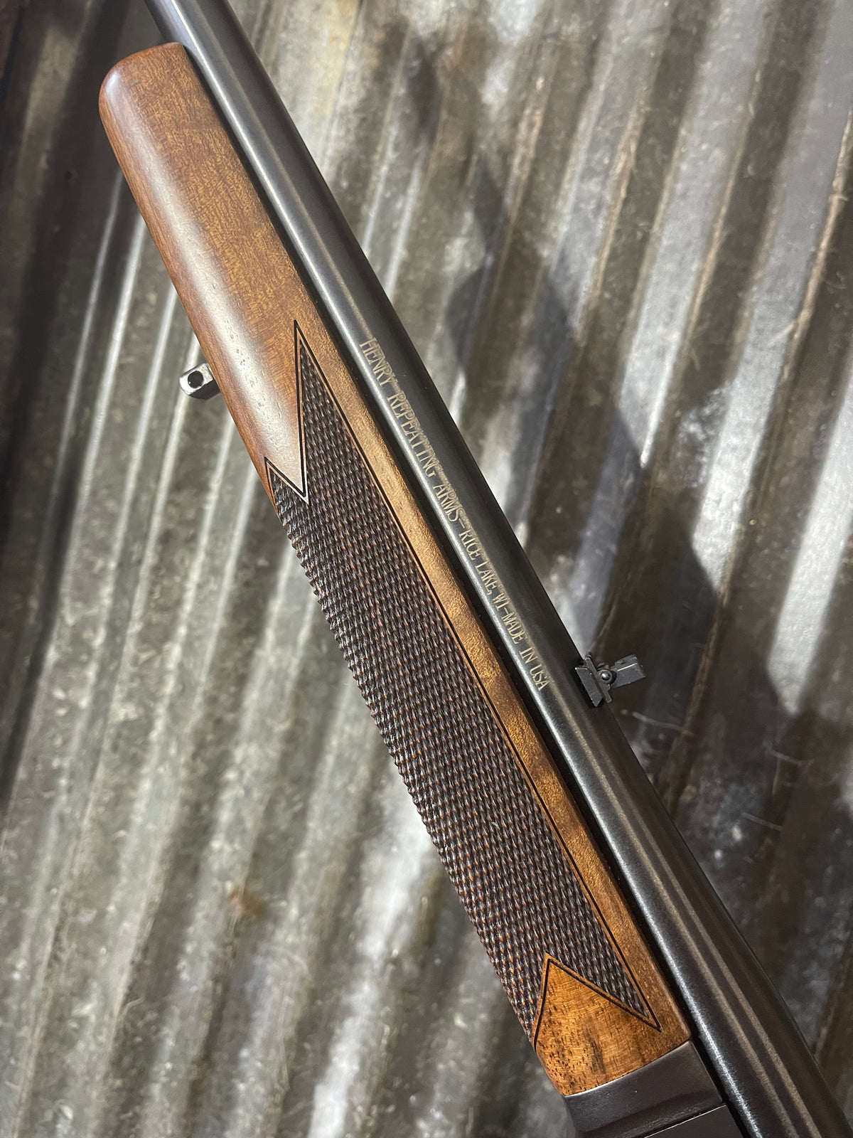 Henry H015-243 Single Shot Rifle – .243 Winchester – Walnut Stock – Excellent Hunting Rifle