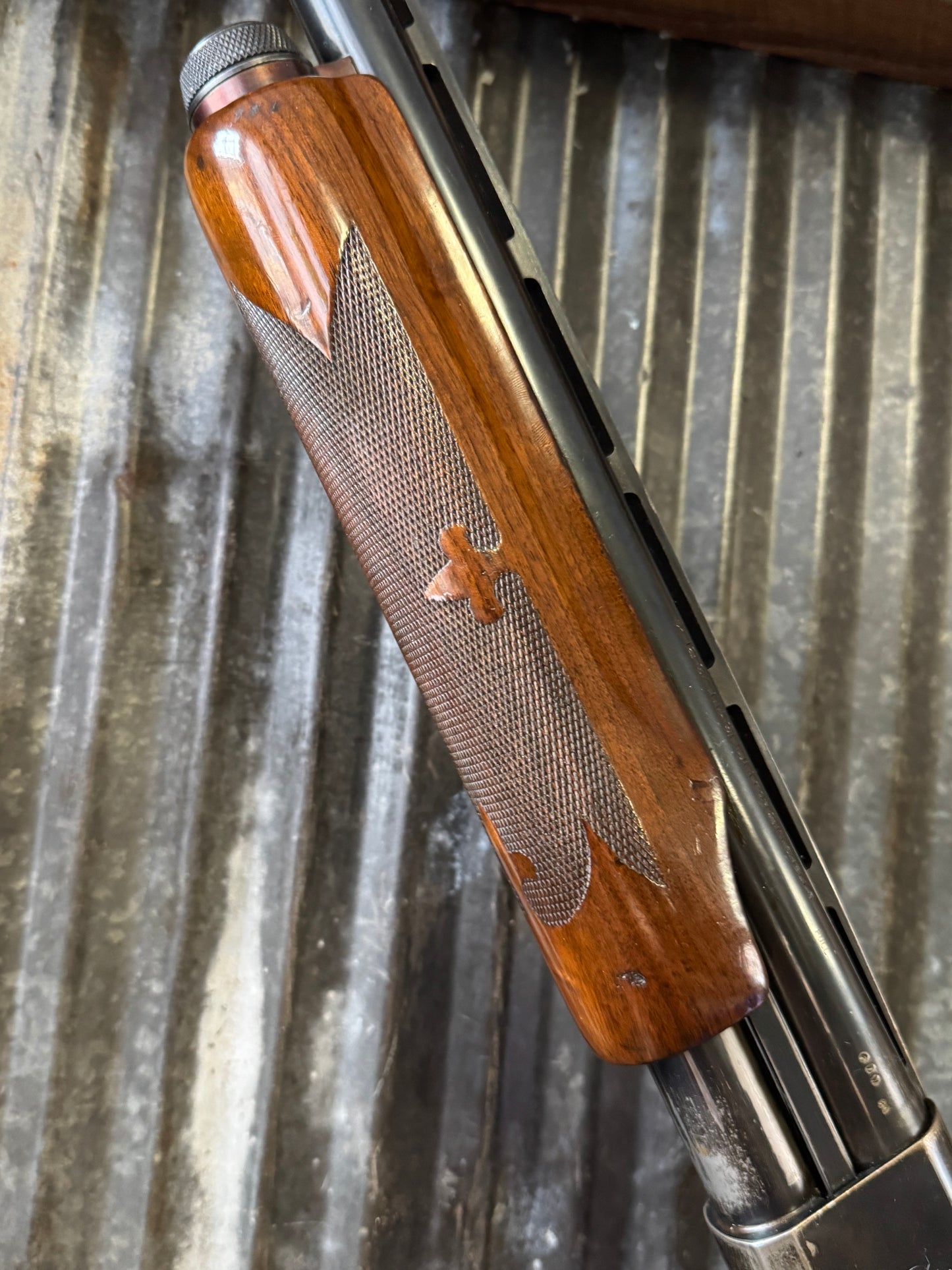 Remington Wingmaster Magnum
12 Gauge Semi-Auto Shotgun