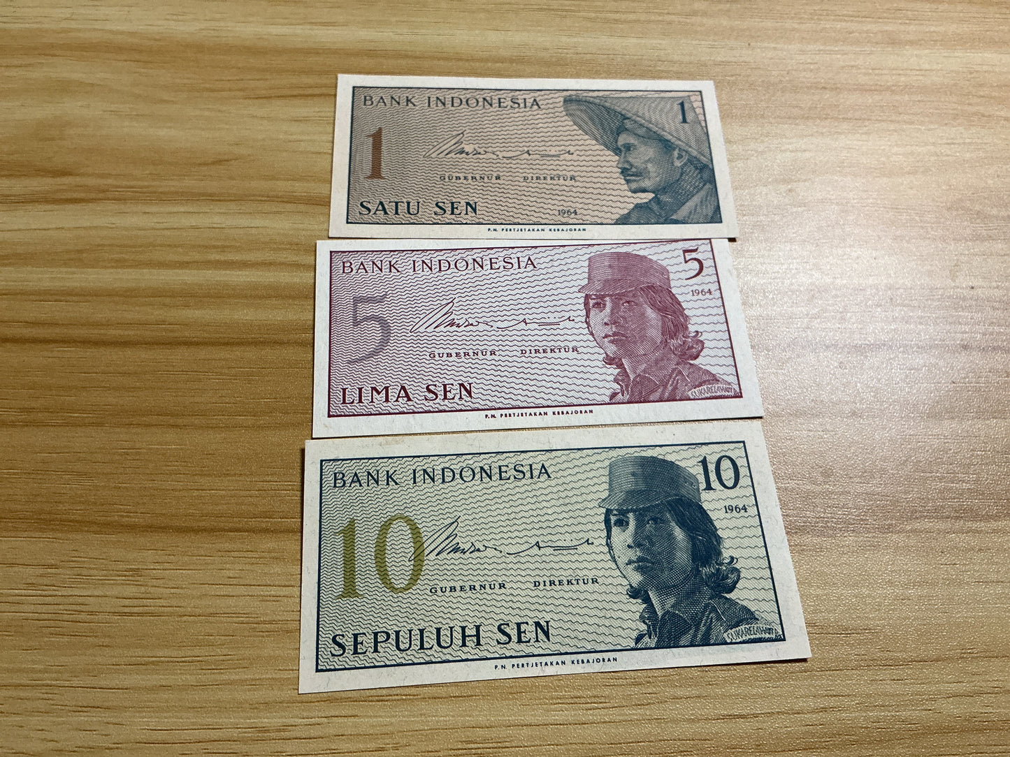 1964 Indonesia Bank of Indonesia 1,5,10 Sen Banknote Set-Uncirculated P90 (1), P-91 (5), P-91 Littleton Stamp & Coin Company