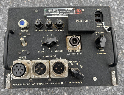 WWII U.S. Army Signal Corps General Electric MD-30/APT-4 Modulator Uni