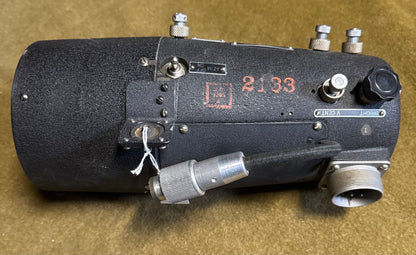 WWII U.S. Navy ID-3/APQ-5 Radar Indicator / Scope Unit