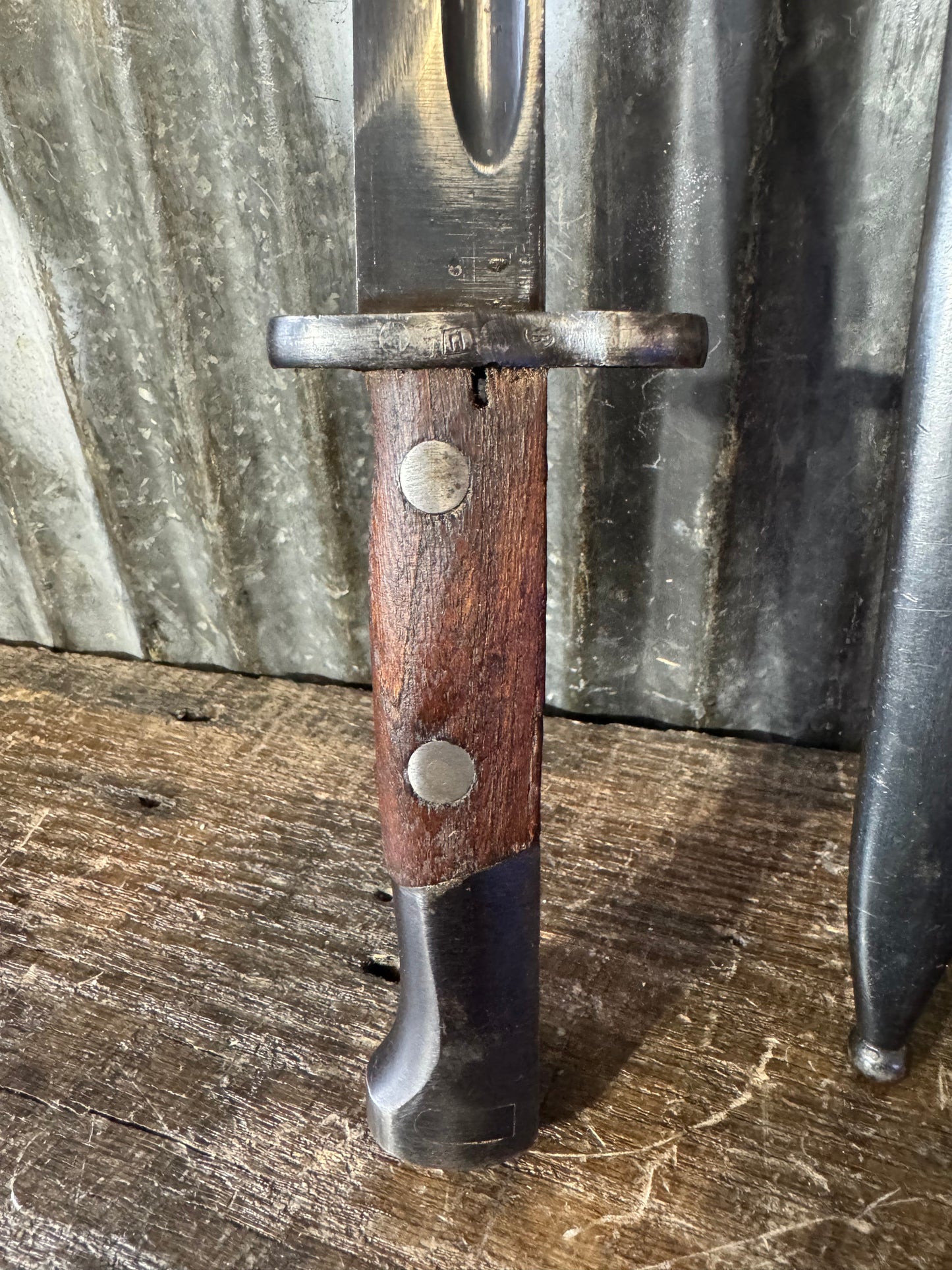 Original WWII German K98 Bayonet by Elite-Diamant (44) – Matching Scabbard with Frog