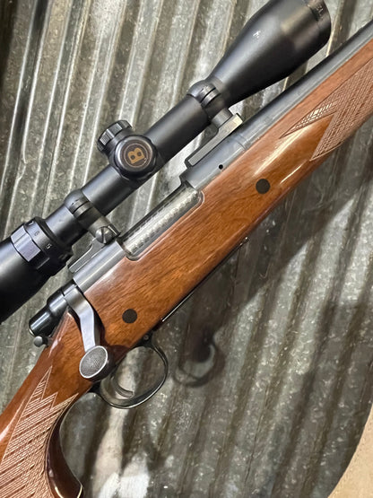 Remington Model 700 BDL Bolt-Action Rifle – .300 Remington SAUM