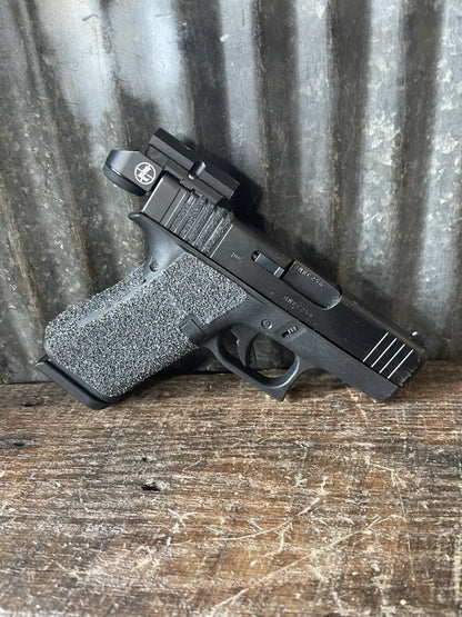 Glock 43X MOS 9mm with Leupold DeltaPoint Micro – 6 Magazines – 4 Holsters – Complete Carry Package