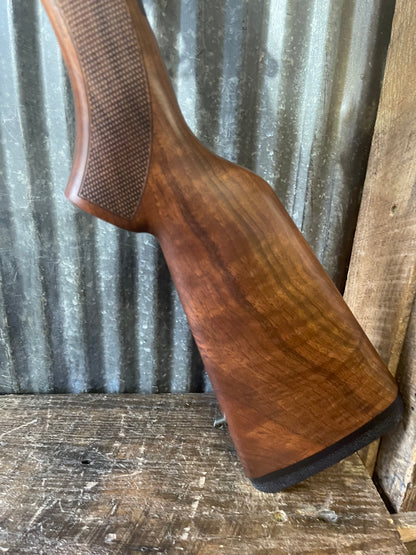 Henry H015-243 Single Shot Rifle – .243 Winchester – Walnut Stock – Excellent Hunting Rifle