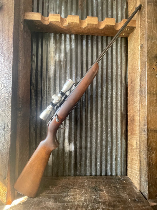 Remington 511 Scoremaster .22 Bolt Action Rifle – Tube Fed – Classic American Rimfire
