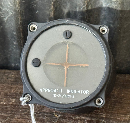 U.S. Army ID-24/ARN-9 Aircraft Approach Indicator