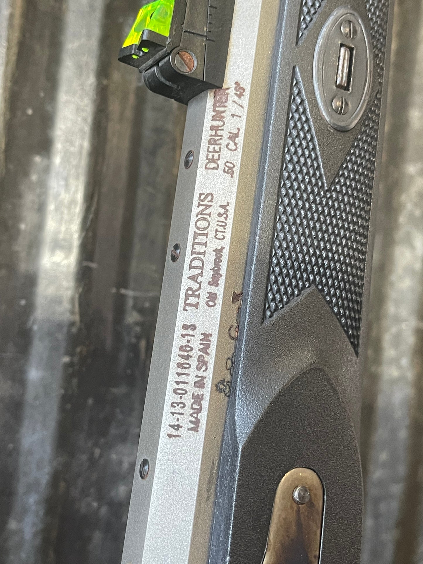 Traditions Deerhunter .50 Cal Percussion Muzzleloader Rifle – Stainless Barrel