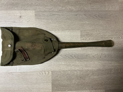 Original U.S. Military Ames 1966 VietnamFolding Entrenching Tool E-Tool w/ Cover Also Marked