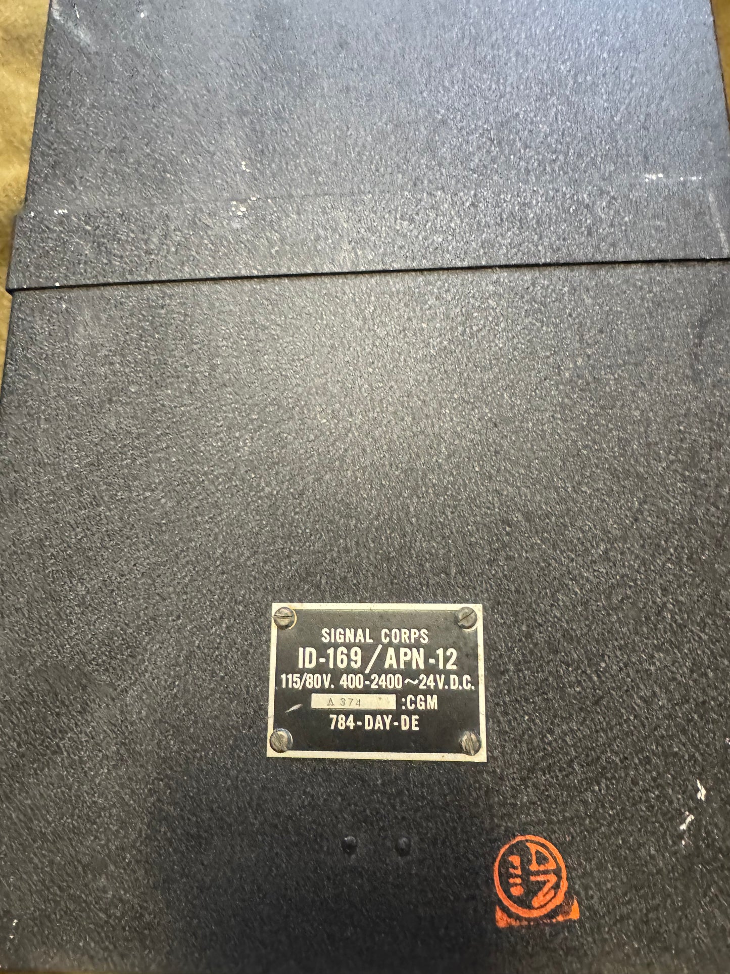 WWII U.S. Signal Corps Radar Indicator ID-169/APN-12