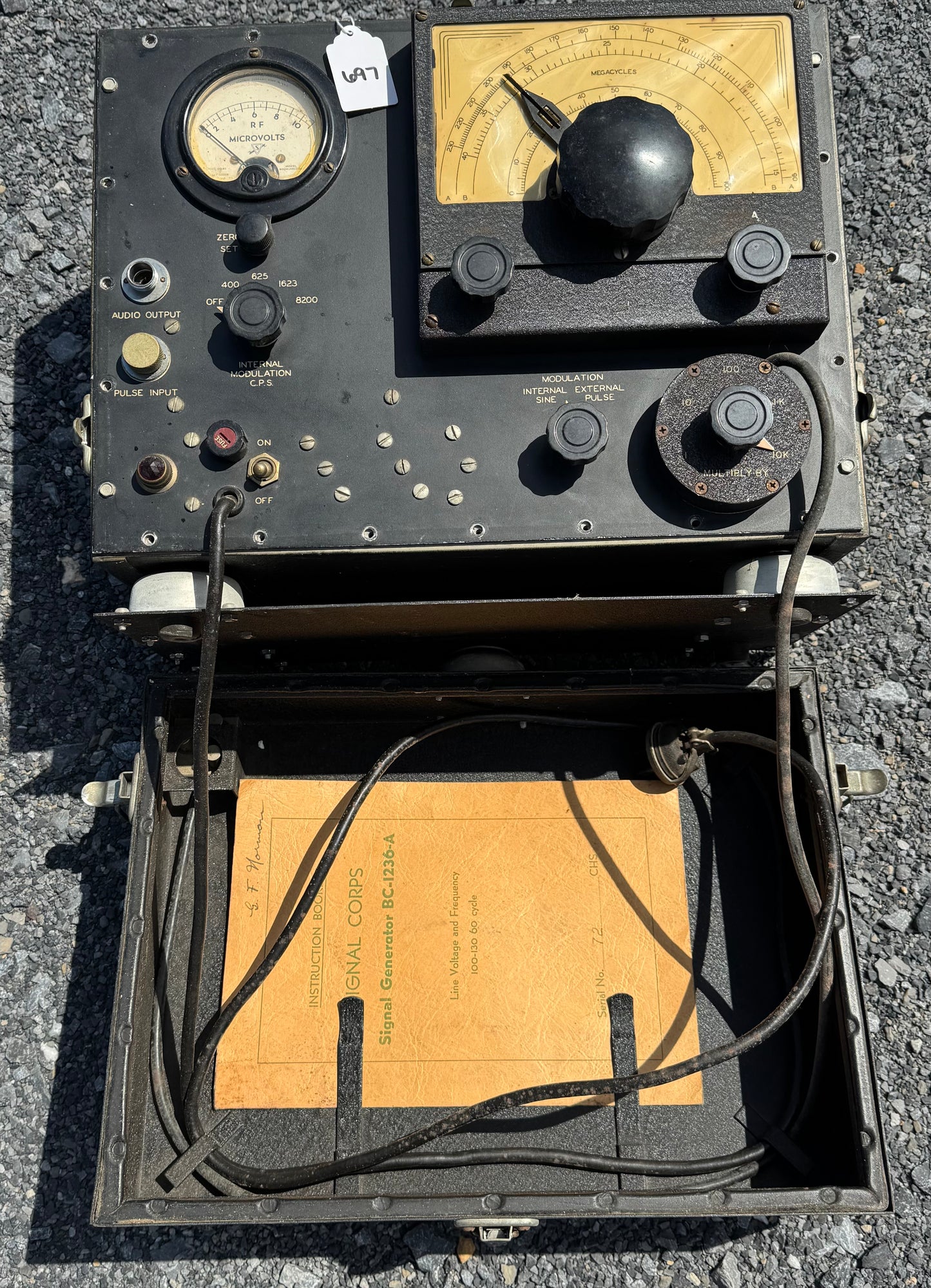 WWII-era U.S. Army Signal Corps Signal Generator BC-1236-A