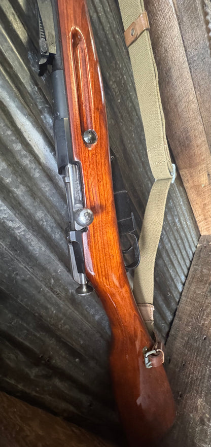 Russian Mosin-Nagant M91/30 – TULA 1936 HEX RECEIVER-Plus Ammo & Extras
