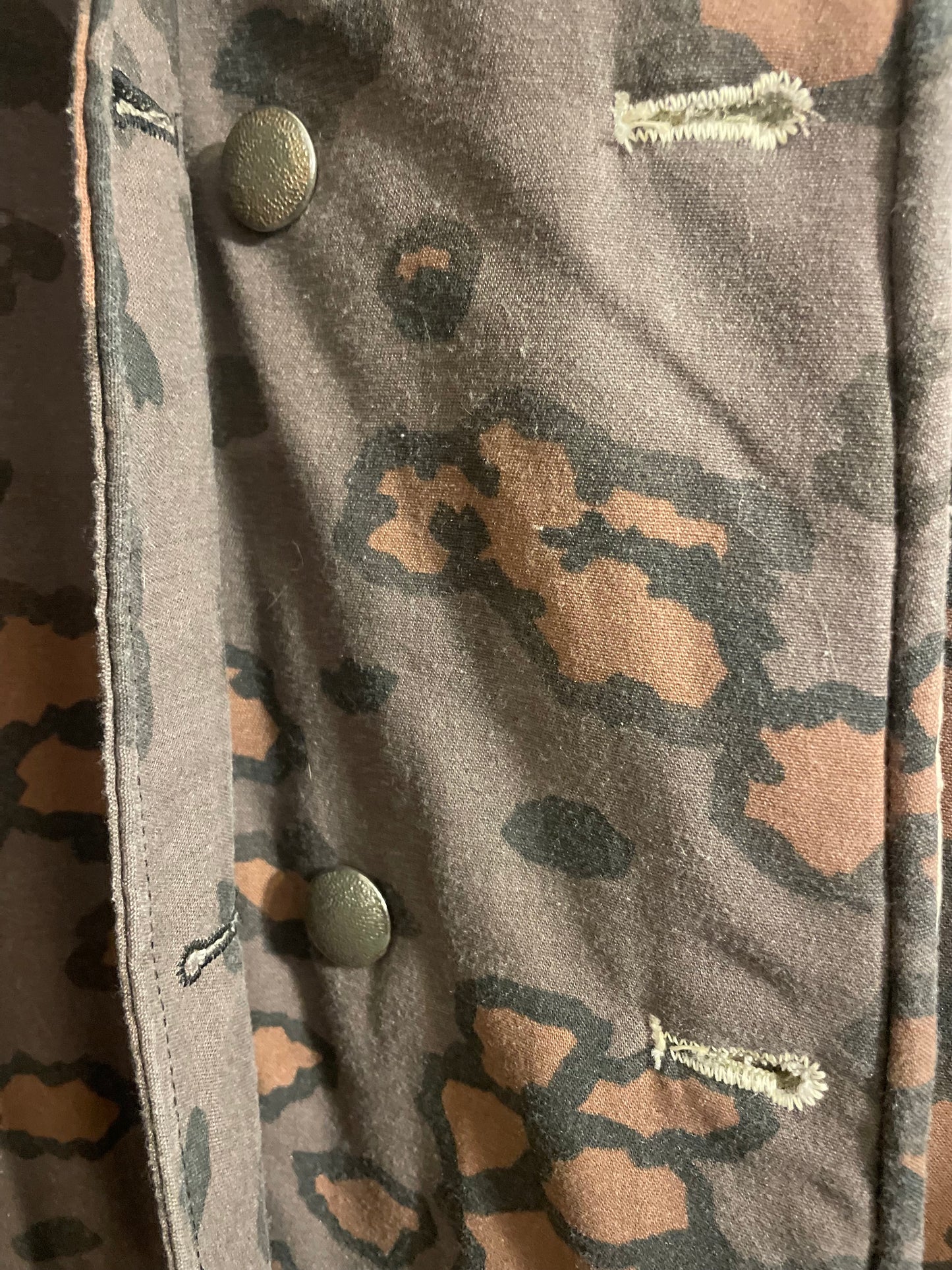 Repro WWII German Oakleaf White Camo Winter Reversible Coat