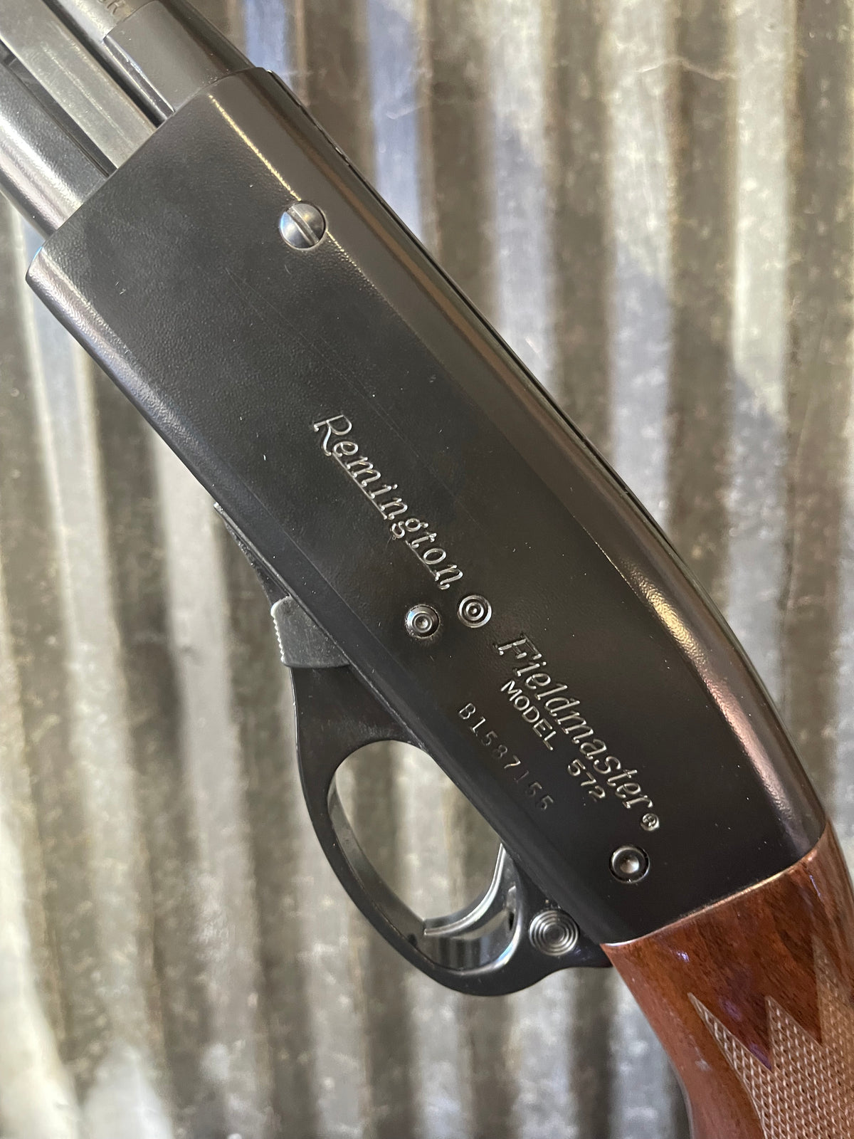 Beautiful Remington Model 572 Fieldmaster BDL pump-action rifle chambered in .22 LR, manufactured in January 1997.