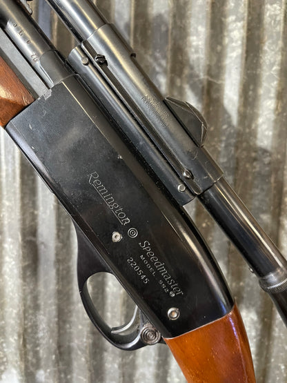 Remington Model 552 Speedmaster .22 S/L/LR Semi-Automatic Tube-Fed Rifle with Weaver Scope