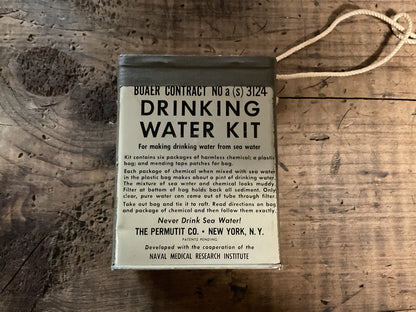 WWII U.S. Navy BuAer Permutit Drinking Water Desalting Kit