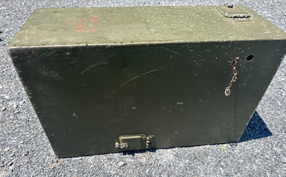 WWII U.S. Signal Corps I-222-A Signal Generator — 1944