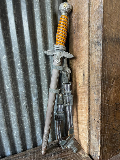 Original WWII German Luftwaffe 2nd Model Officer’s Dagger manufactured by SMF