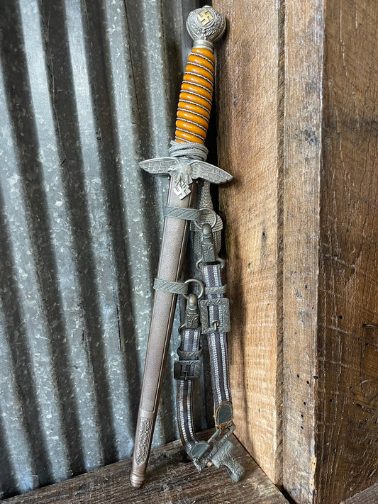 Original WWII German Luftwaffe 2nd Model Officer’s Dagger manufactured by SMF
